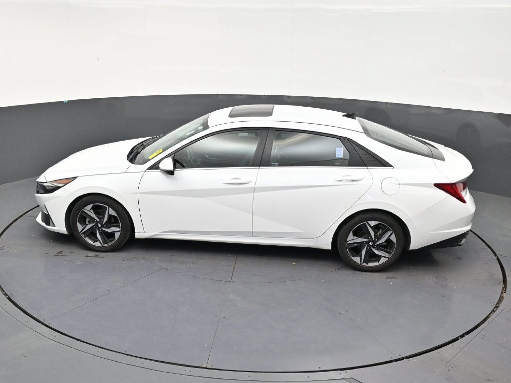 2022 Hyundai Elantra Limited