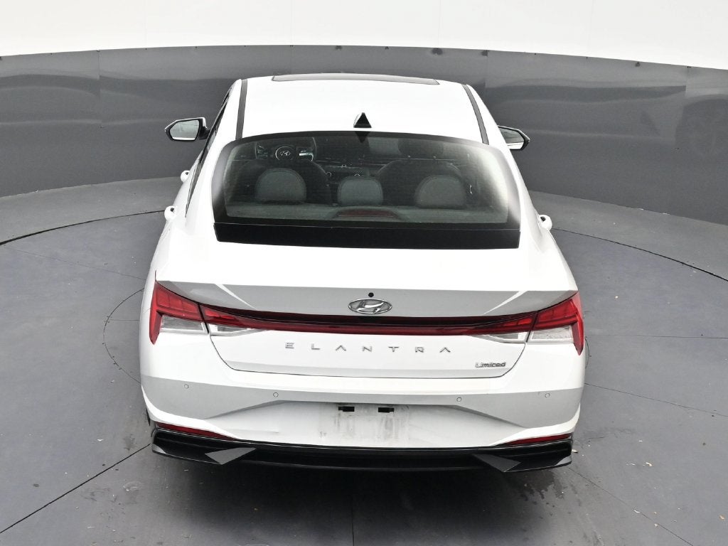 2022 Hyundai Elantra Limited