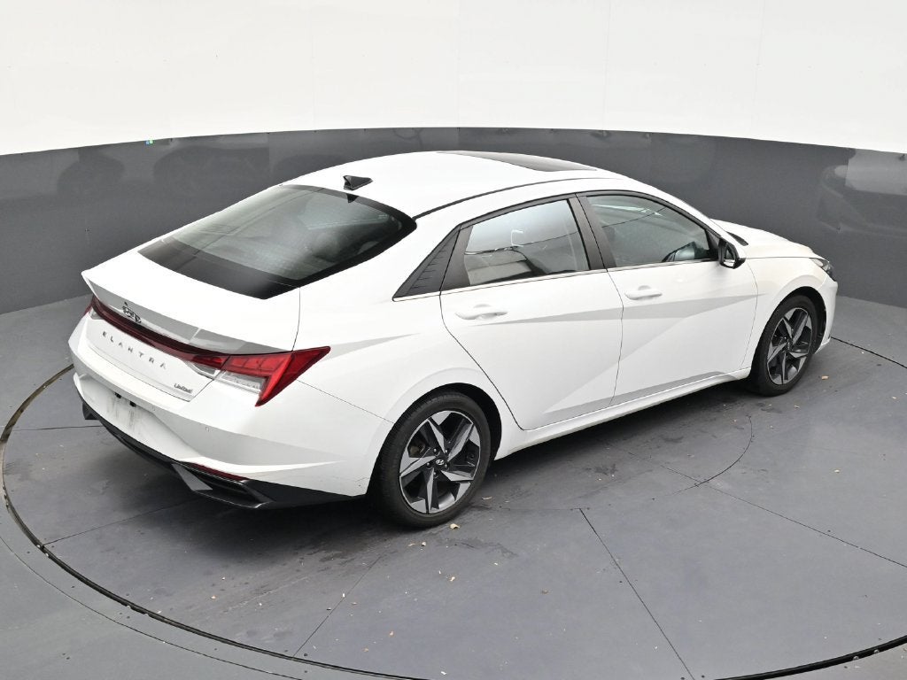2022 Hyundai Elantra Limited