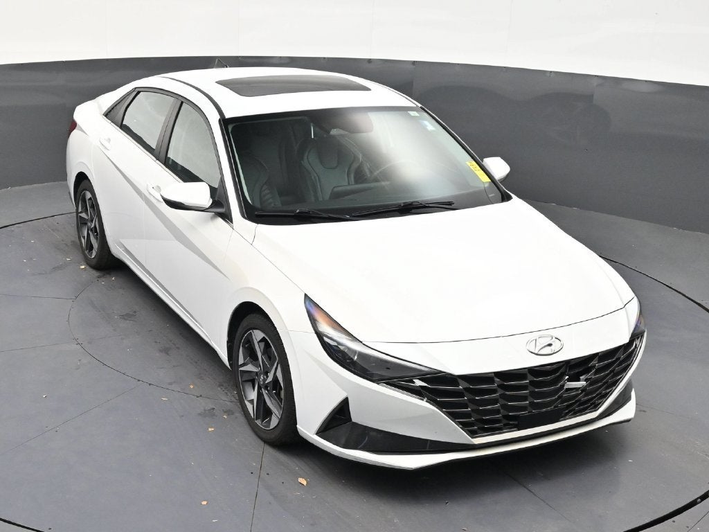 2022 Hyundai Elantra Limited