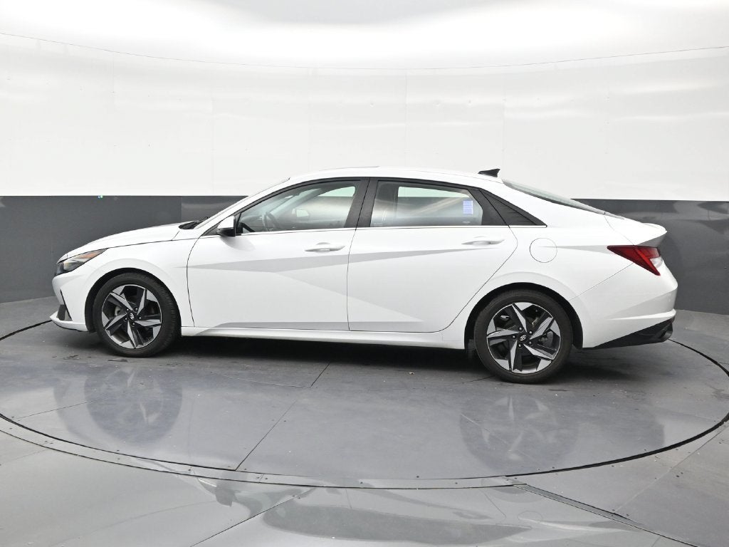 2022 Hyundai Elantra Limited