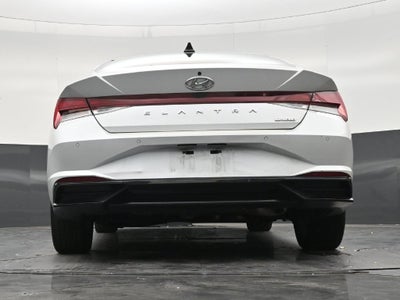 2022 Hyundai Elantra Limited