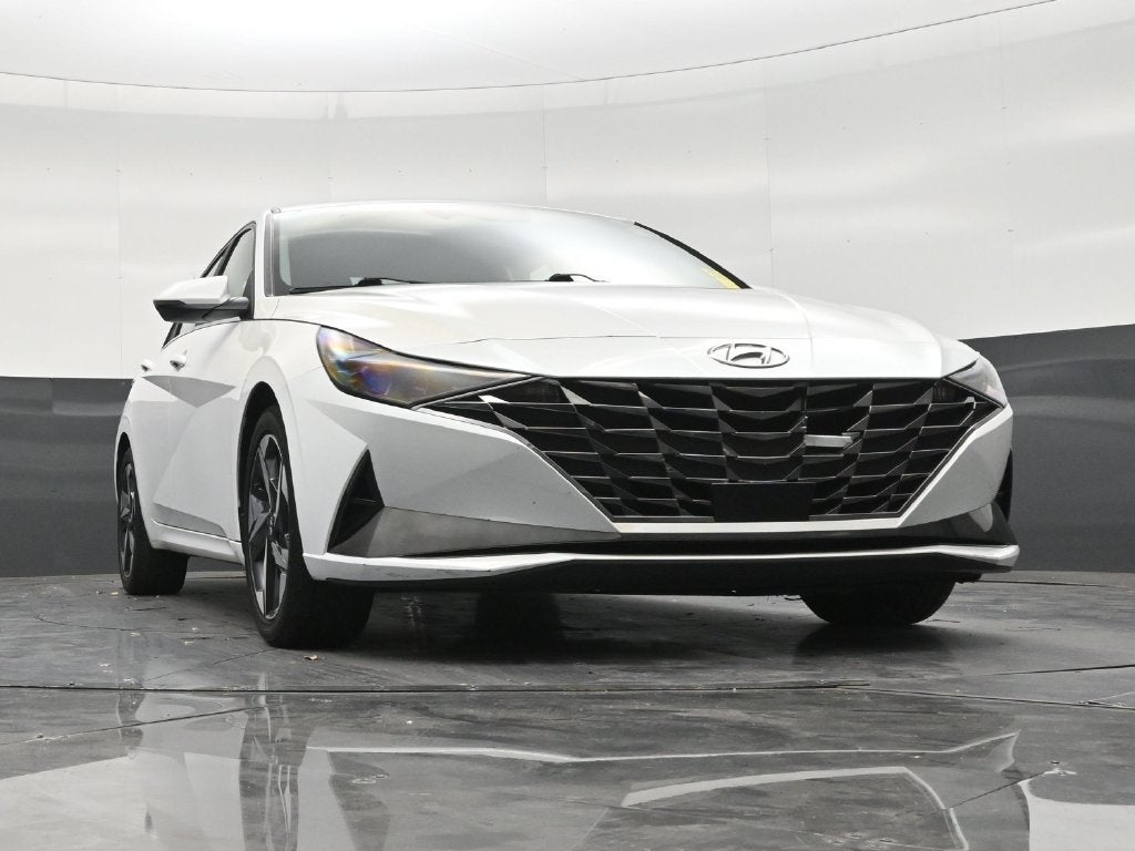 2022 Hyundai Elantra Limited