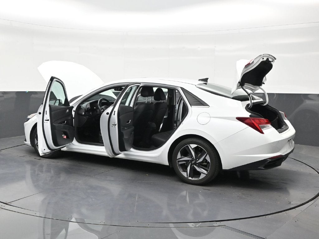 2022 Hyundai Elantra Limited