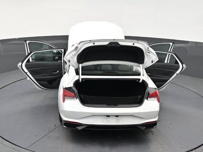 2022 Hyundai Elantra Limited