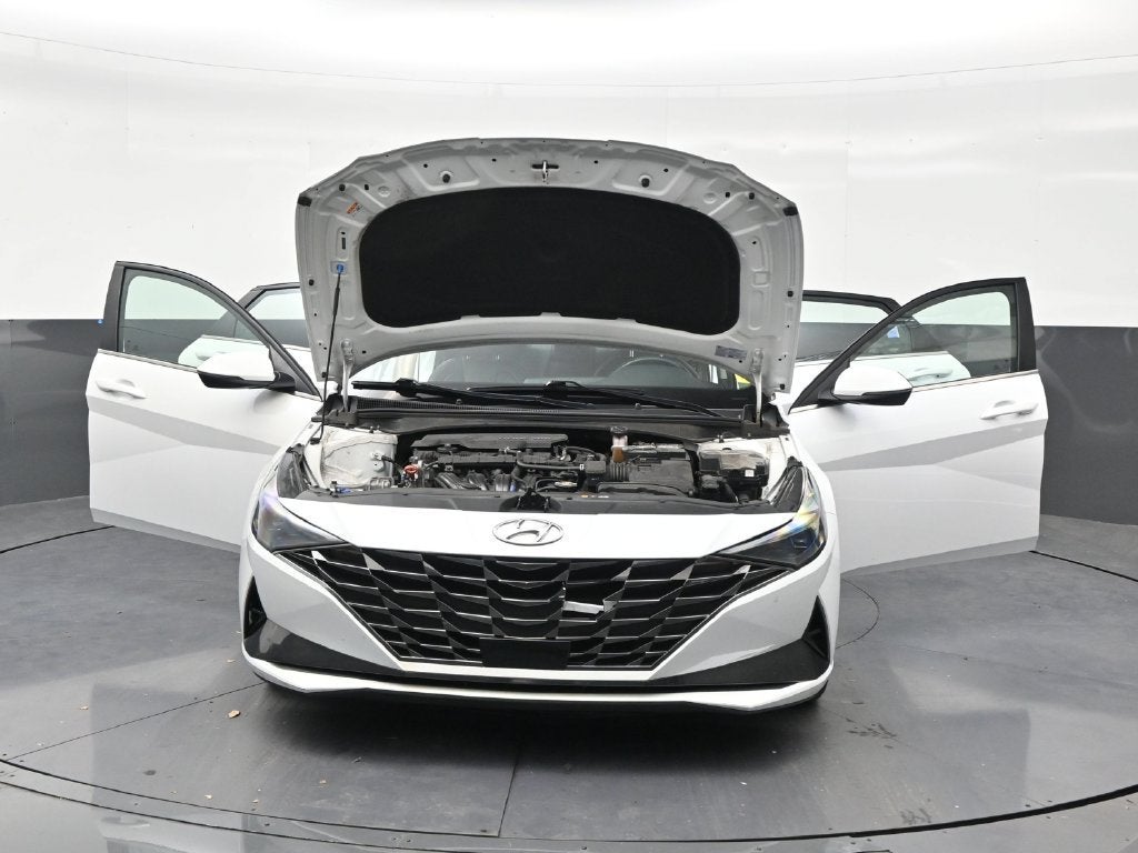2022 Hyundai Elantra Limited