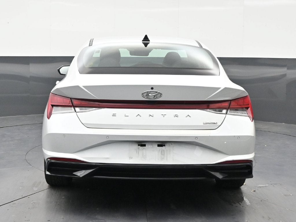 2022 Hyundai Elantra Limited
