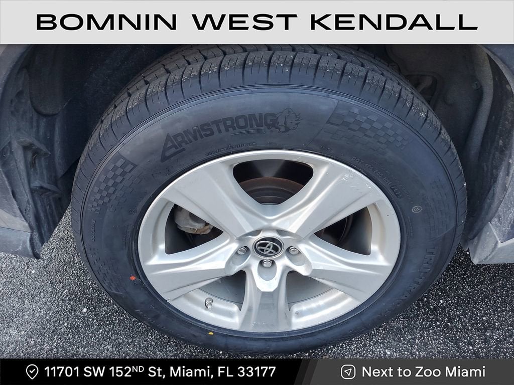 2020 Toyota Highlander L