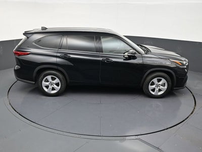 2022 Toyota Highlander L
