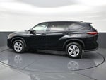 2022 Toyota Highlander L