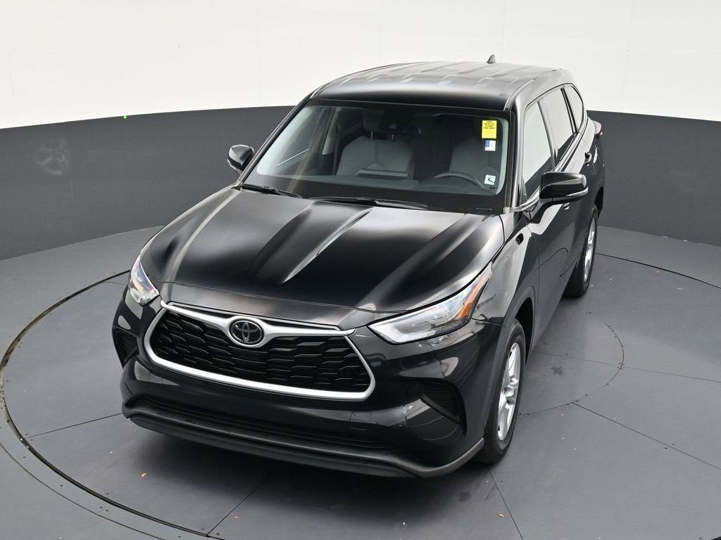 2022 Toyota Highlander L