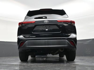 2022 Toyota Highlander L