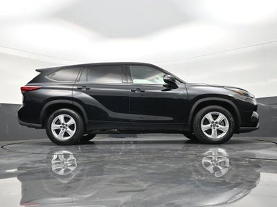 2022 Toyota Highlander L