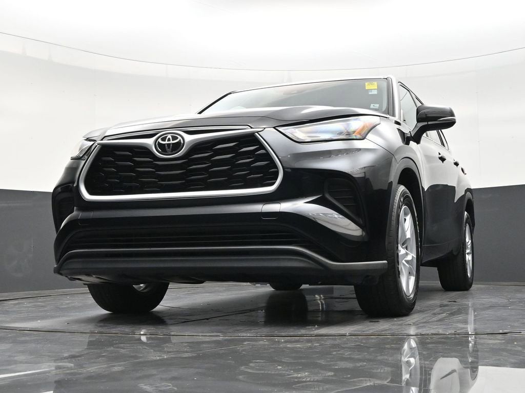 2022 Toyota Highlander L