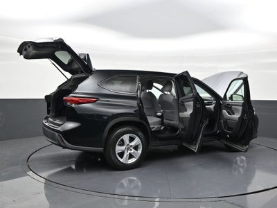 2022 Toyota Highlander L