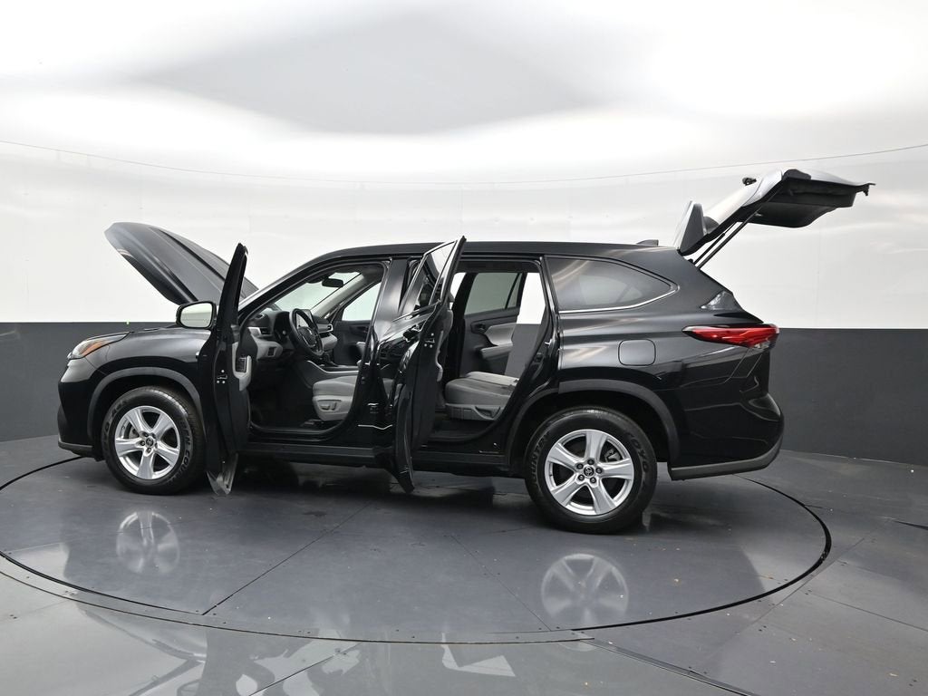2022 Toyota Highlander L