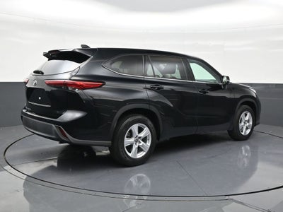 2022 Toyota Highlander L