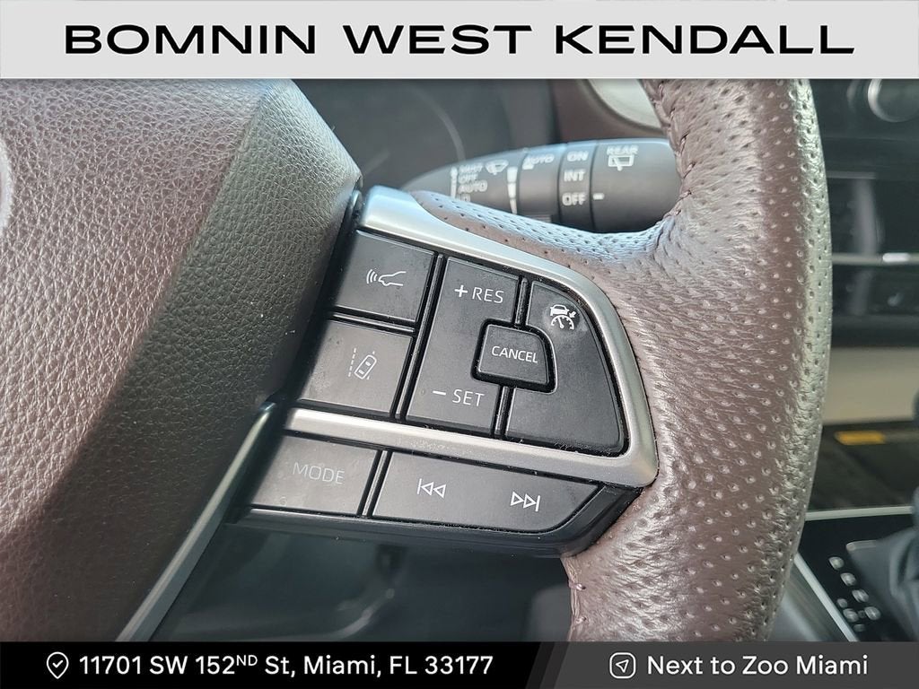 2023 Toyota Sienna Platinum