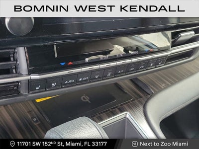 2023 Toyota Sienna Platinum