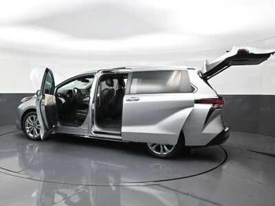 2023 Toyota Sienna Platinum