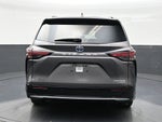 2024 Toyota Sienna Platinum
