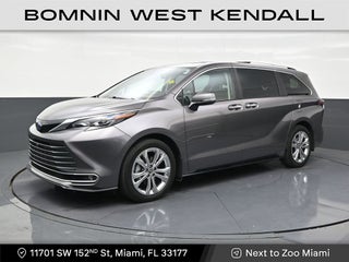 2024 Toyota Sienna Platinum