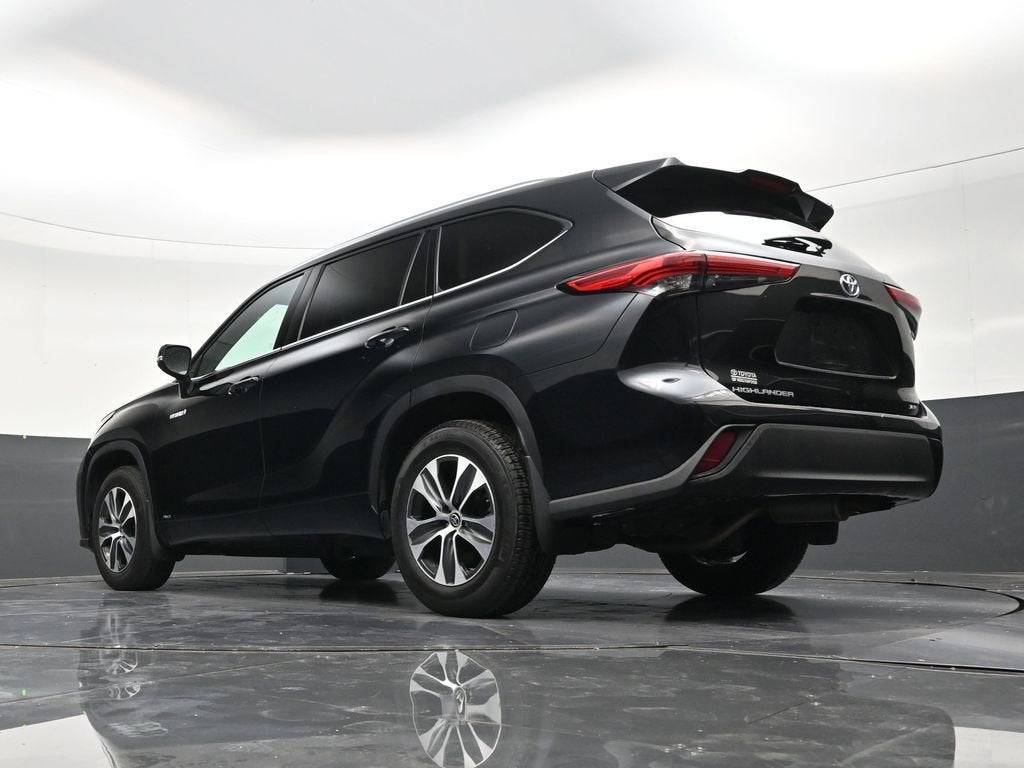 2021 Toyota Highlander Hybrid XLE