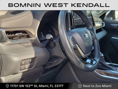 2023 Toyota Highlander L