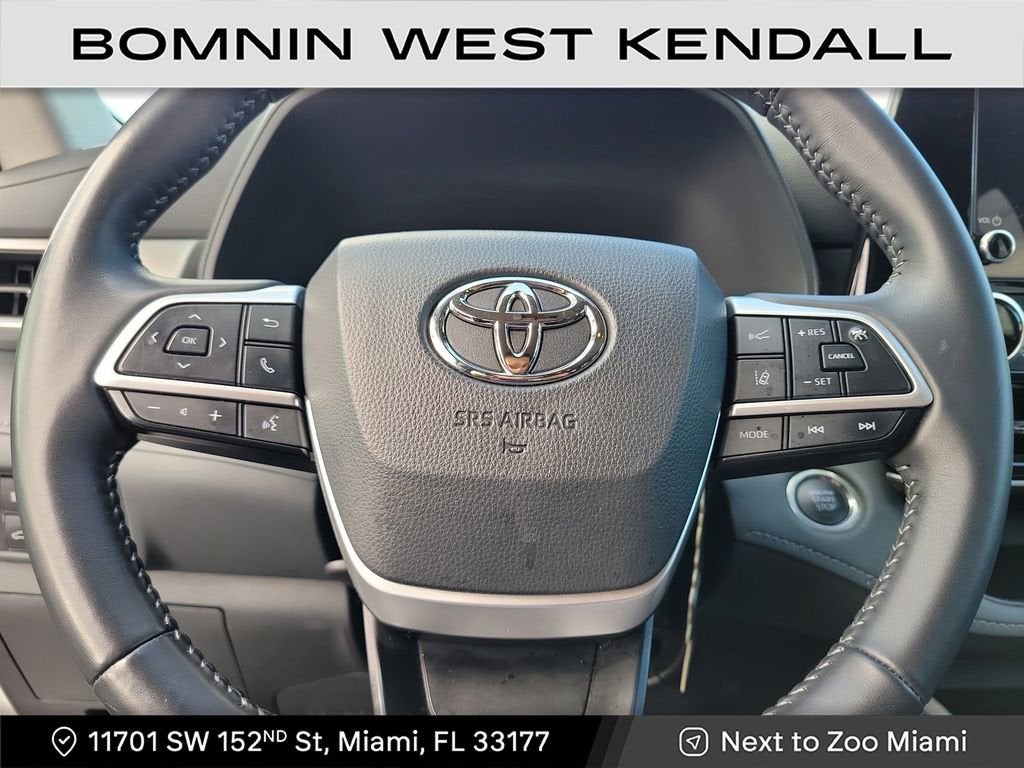 2025 Toyota Highlander LE