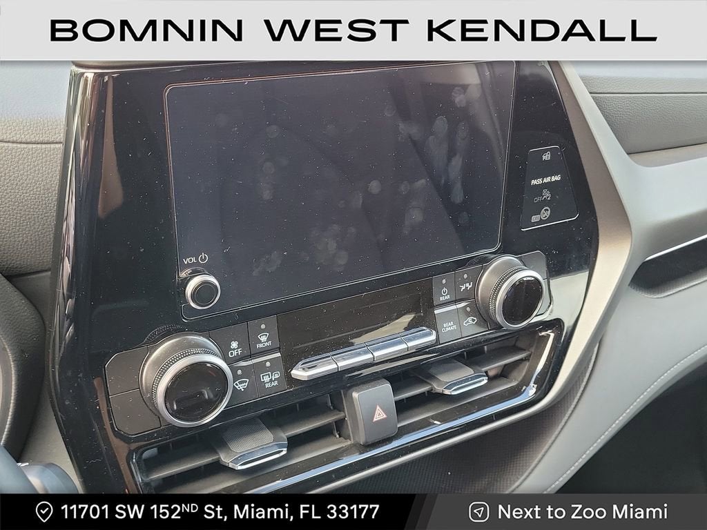 2025 Toyota Highlander LE