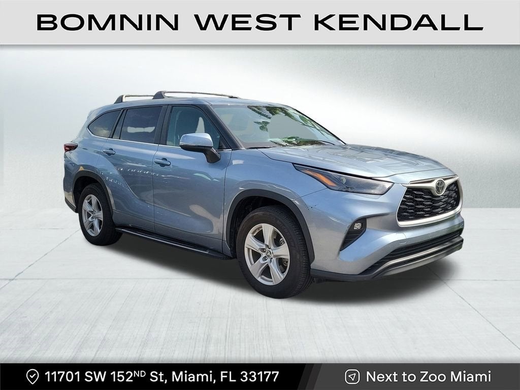 2024 Toyota Highlander LE