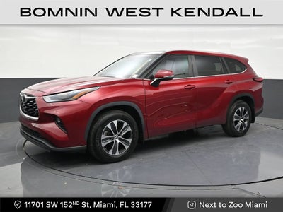 2023 Toyota Highlander XLE
