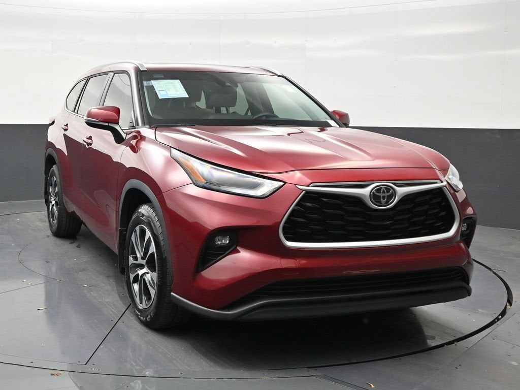 2023 Toyota Highlander XLE