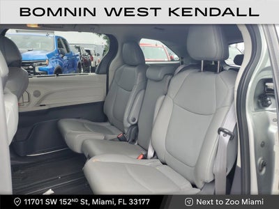 2021 Toyota Sienna XLE