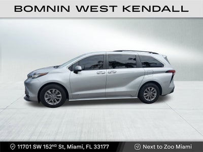 2021 Toyota Sienna XLE
