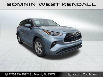 2022 Toyota Highlander LE