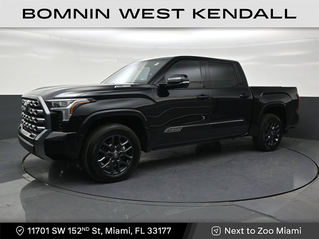 2025 Toyota Tundra Hybrid Platinum Hybrid CrewMax 5.5' Bed