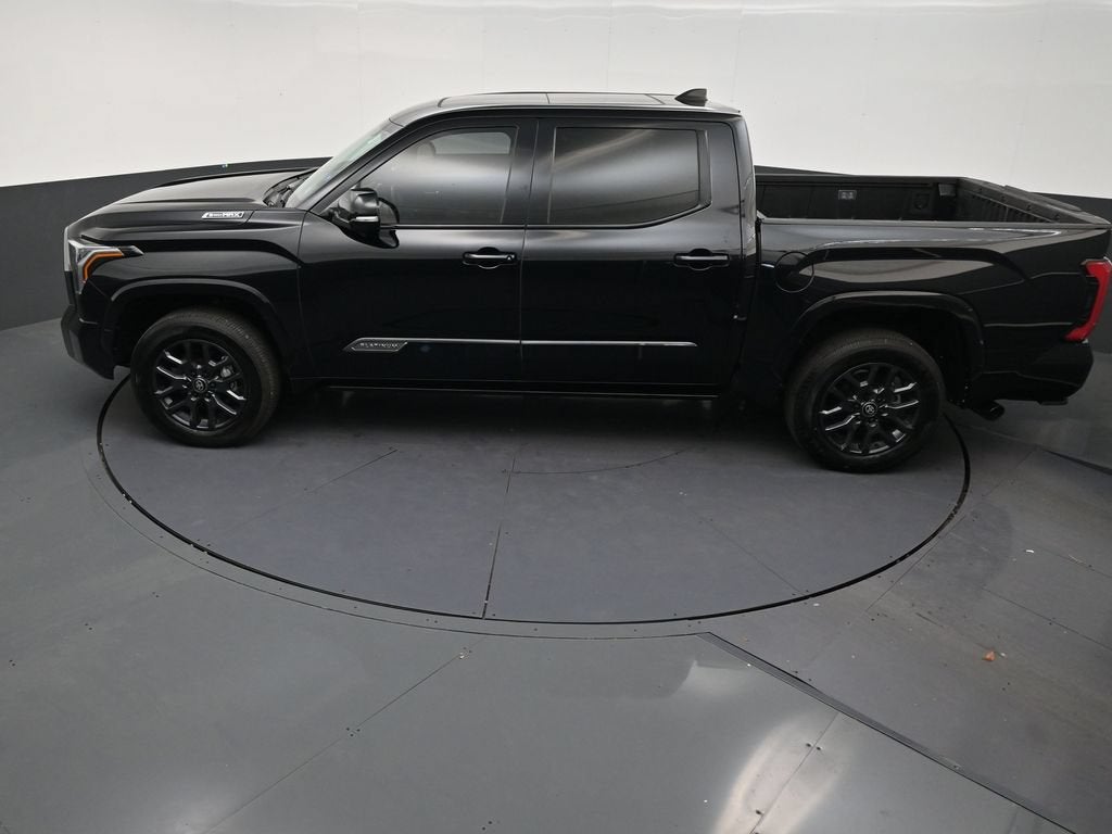 2025 Toyota Tundra Hybrid Platinum Hybrid CrewMax 5.5' Bed