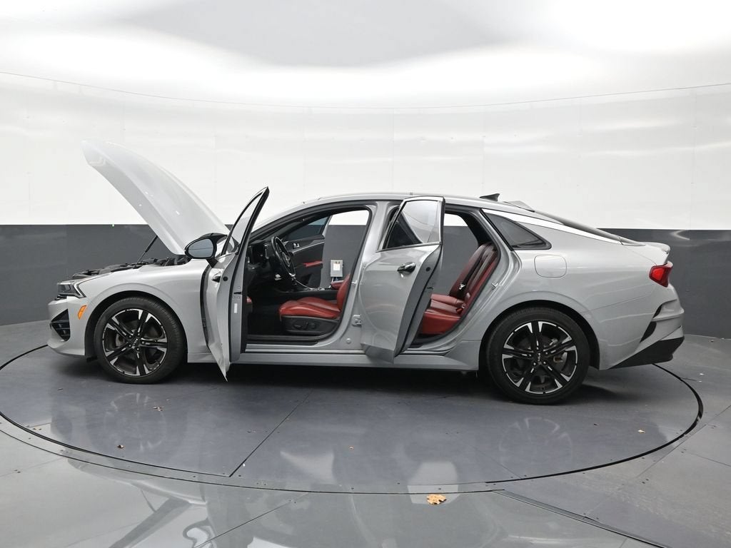 2024 Kia K5 GT-Line