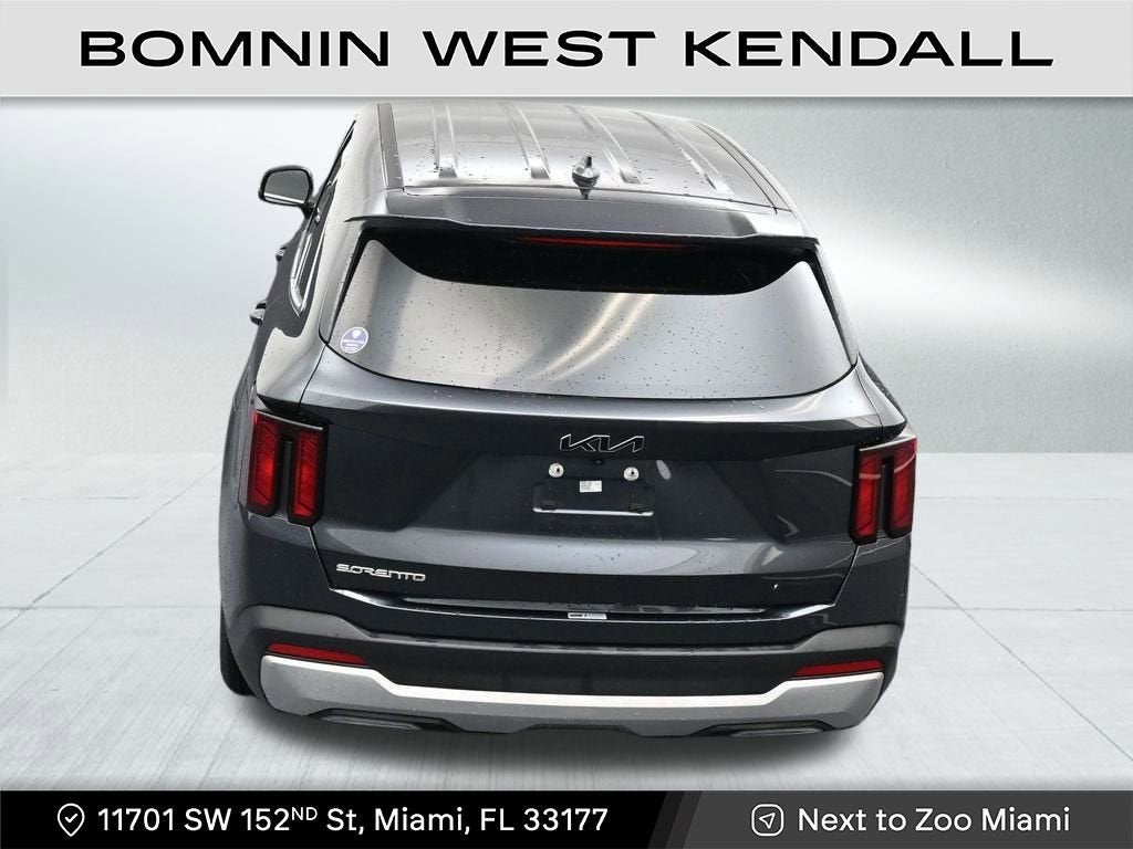 2024 Kia Sorento LX