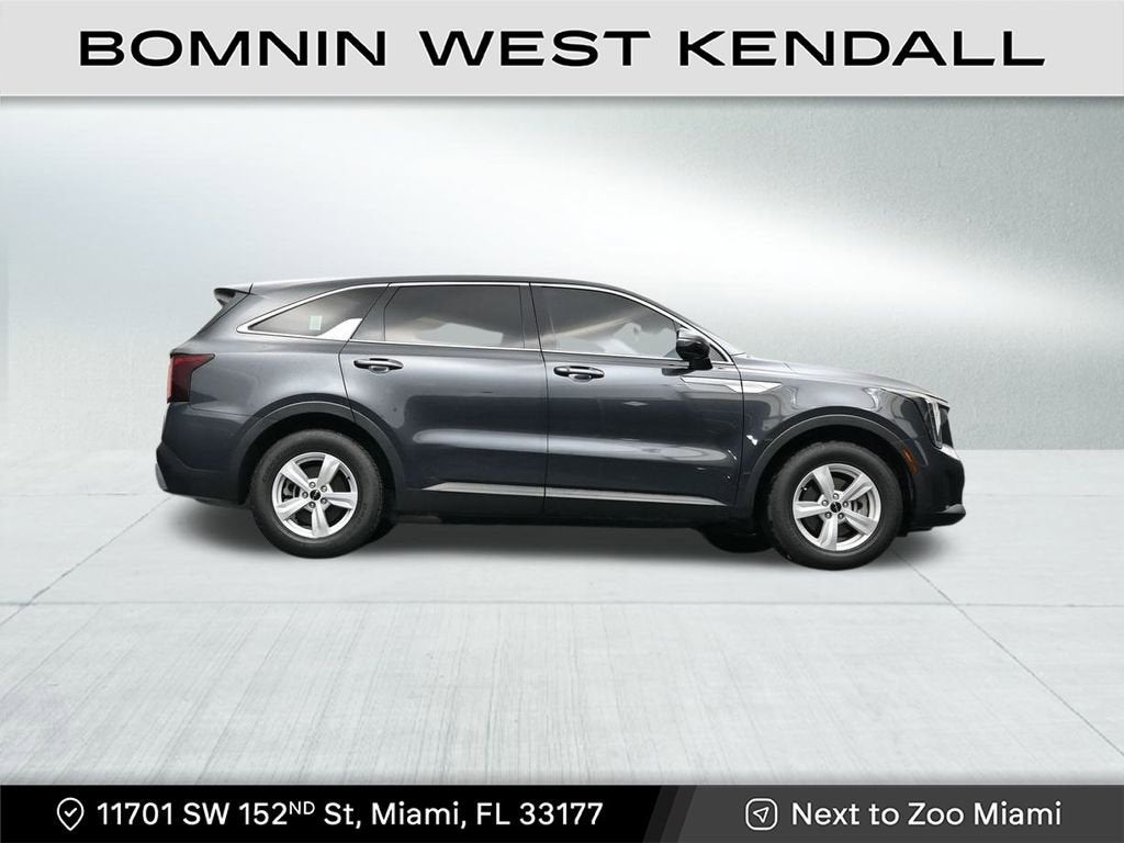 2024 Kia Sorento LX