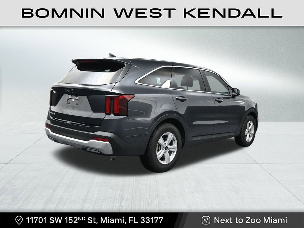 2024 Kia Sorento LX