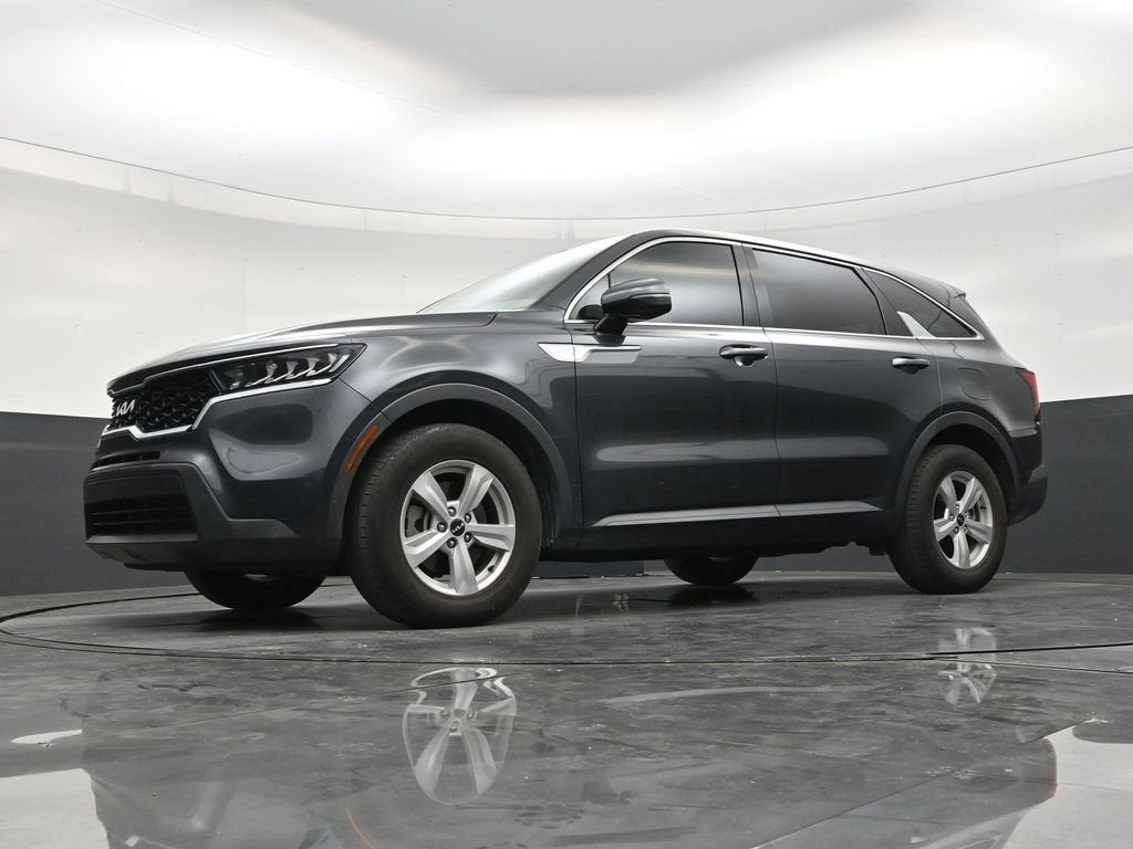 2023 Kia Sorento LX
