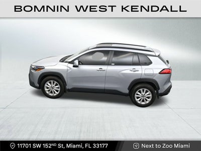 2024 Toyota Corolla Cross LE