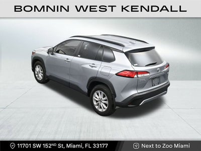 2024 Toyota Corolla Cross LE