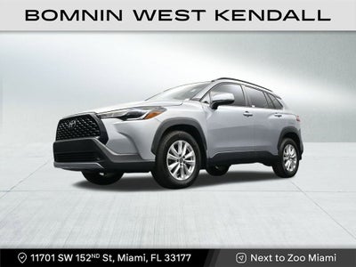 2024 Toyota Corolla Cross LE