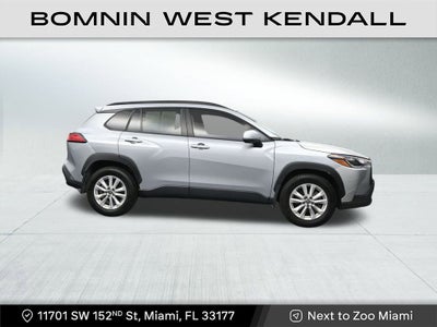 2024 Toyota Corolla Cross LE