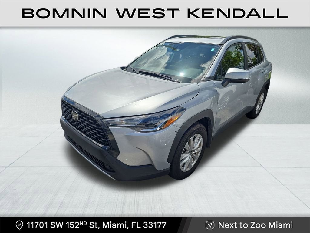 2024 Toyota Corolla Cross LE
