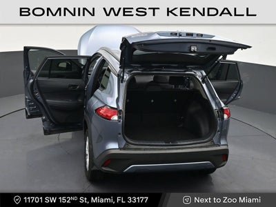 2024 Toyota Corolla Cross LE