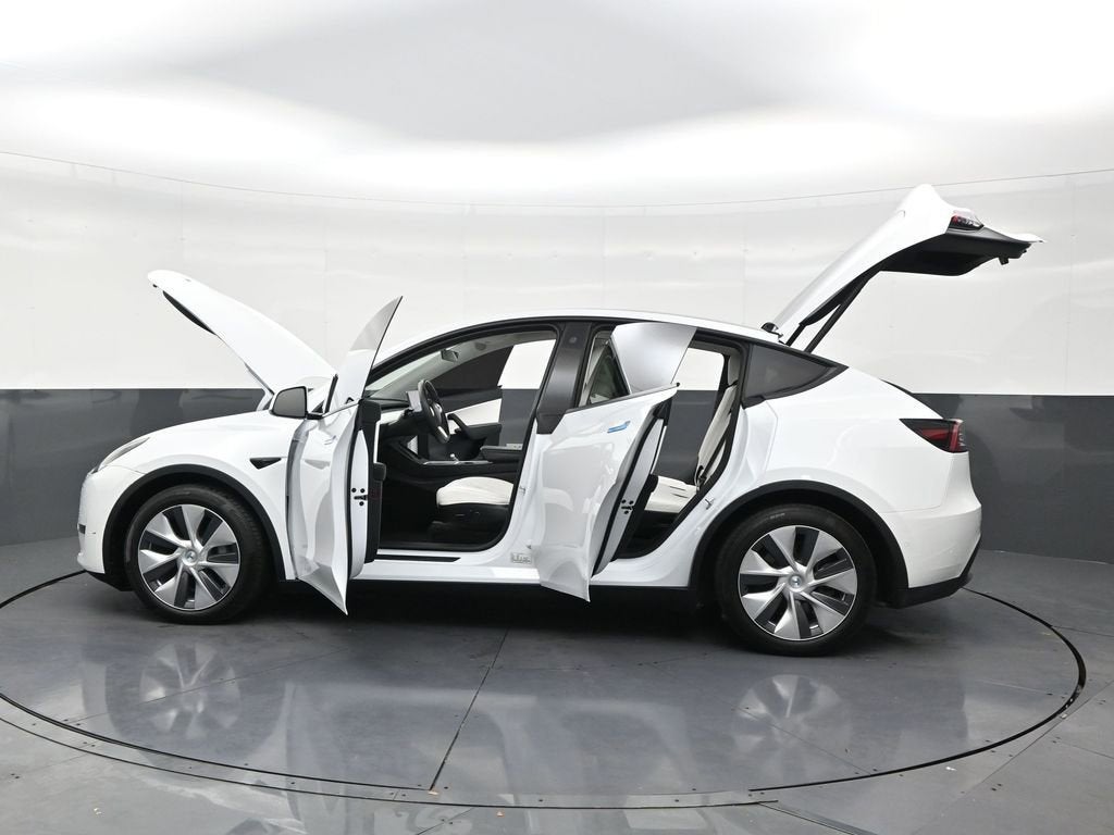 2022 Tesla Model Y Long Range